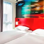 Ibis Styles Centre Gare Hotel 3*